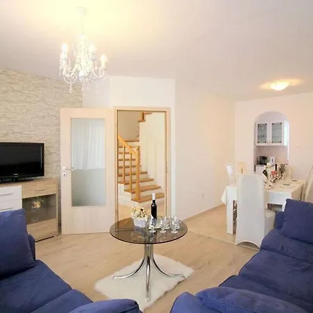 Vikendica Anamaria Modern And New Holiday Porec